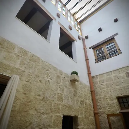 Ka18 - Designer Town House - Uniquely Maltese! *