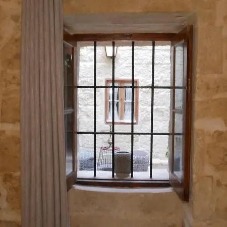 Ka18 - Designer Town House - Uniquely Maltese! * Żejtun